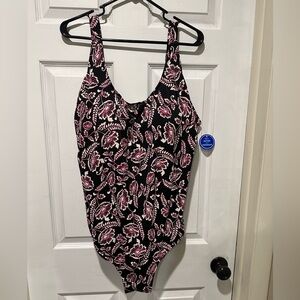 Swimsuits For All Floral One-Piece Swimsuit - Sz 28. NWT.